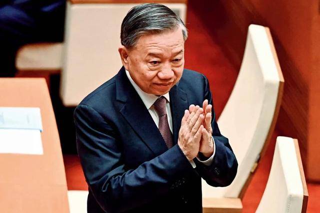 一年半，阮维玉四次晋升