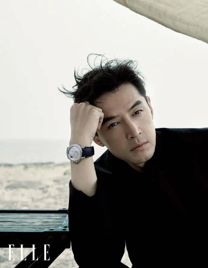 出道21年，胡歌称自己已过气：与当红小生和人气明星不在一个数量级了